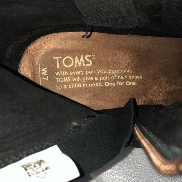 Toms Majorca Black Perforated Leather Peeptoe Heel - Picture 6 of 9